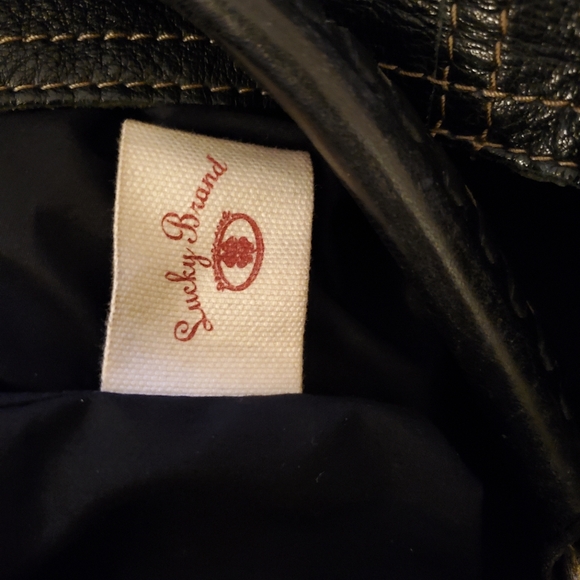 Lucky Brand Genuine Pebbled Leather Purse Black Distressed Hardware Stitching - Picture 12 of 16